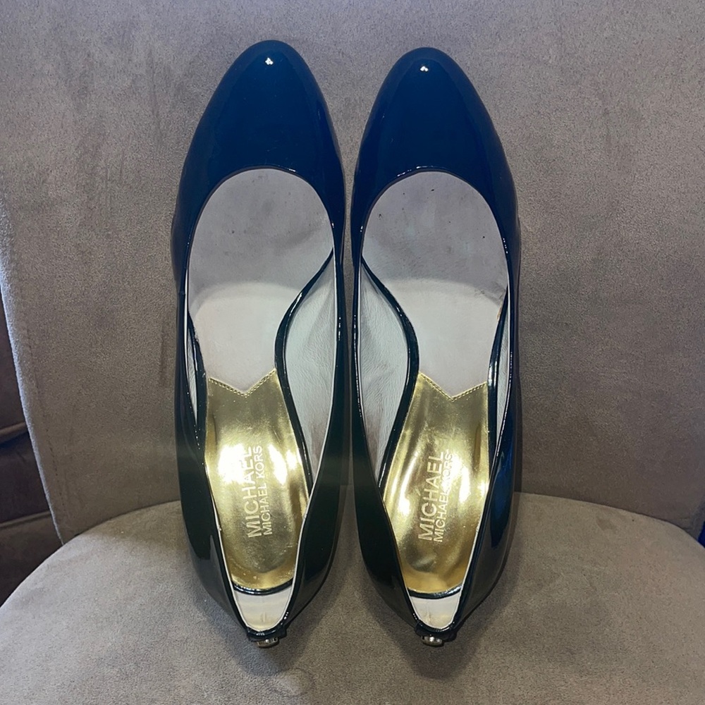 MICHAEL,  Michael Kors Flex Pump Black Patent, Size 12M